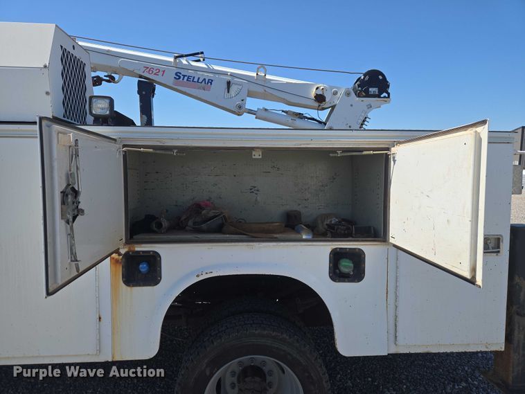 image for item EW0145 2017 Ford F550 Super Duty Ext. Cab utility / service truck