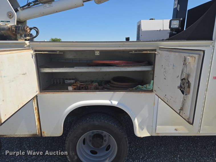 image for item EW0145 2017 Ford F550 Super Duty Ext. Cab utility / service truck