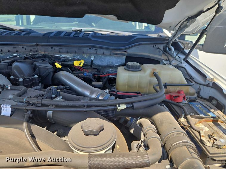 image for item EW0145 2017 Ford F550 Super Duty Ext. Cab utility / service truck