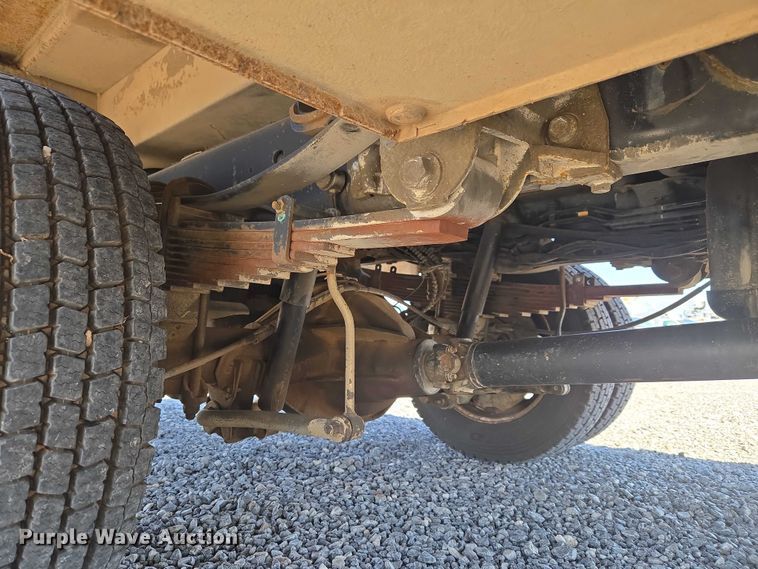 image for item EW0145 2017 Ford F550 Super Duty Ext. Cab utility / service truck