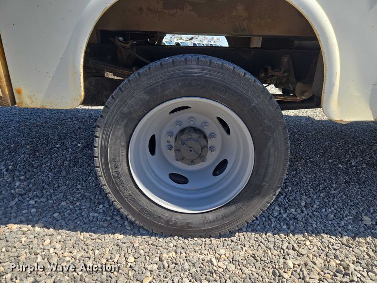 image for item EW0145 2017 Ford F550 Super Duty Ext. Cab utility / service truck