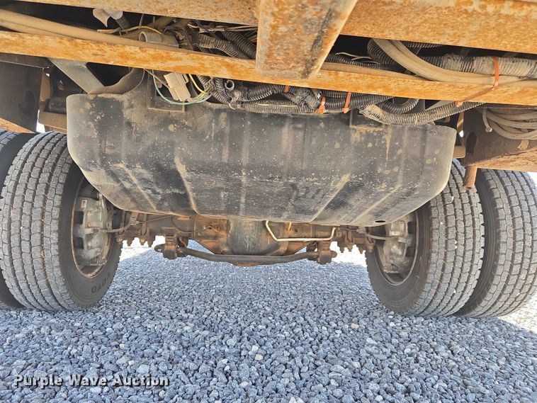 image for item EW0145 2017 Ford F550 Super Duty Ext. Cab utility / service truck