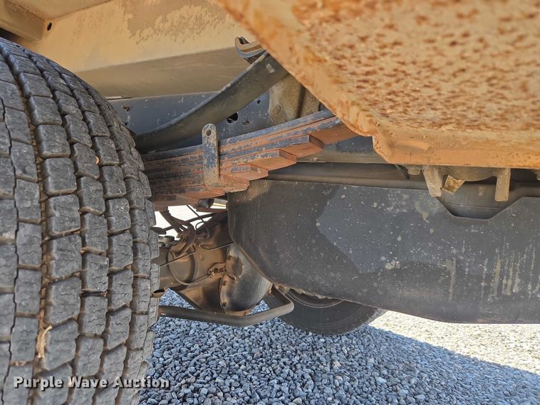image for item EW0145 2017 Ford F550 Super Duty Ext. Cab utility / service truck