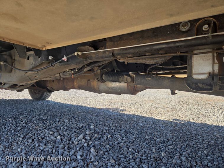 image for item EW0145 2017 Ford F550 Super Duty Ext. Cab utility / service truck