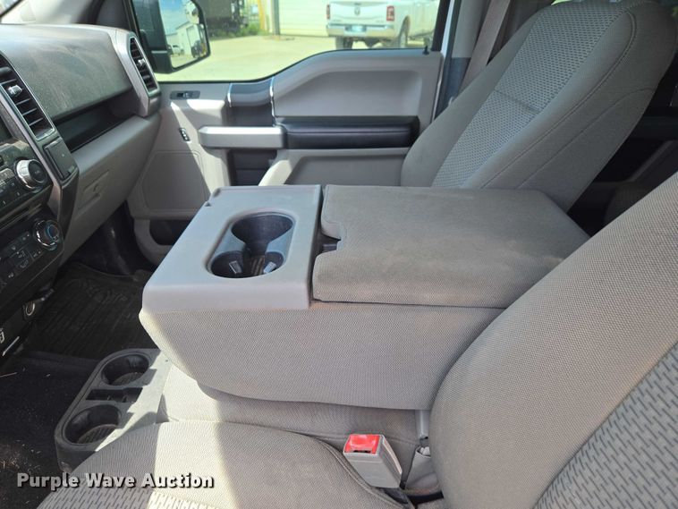 image for item EW0164 2018 Ford F150 XLT Crew Cab pickup truck