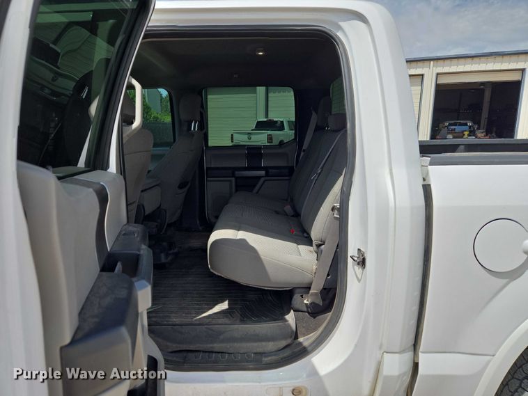 image for item EW0164 2018 Ford F150 XLT Crew Cab pickup truck