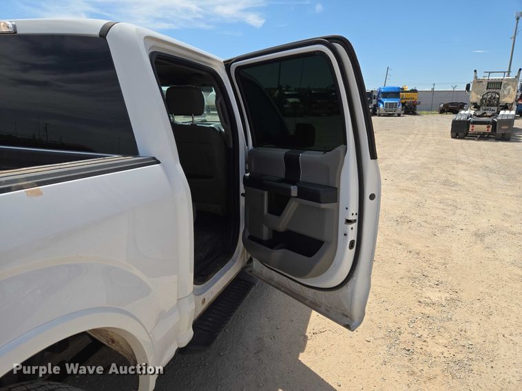 image for item EW0164 2018 Ford F150 XLT Crew Cab pickup truck