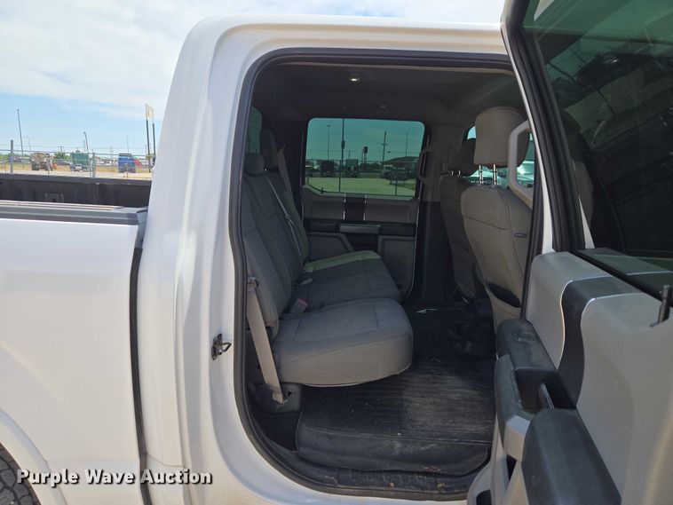 image for item EW0164 2018 Ford F150 XLT Crew Cab pickup truck