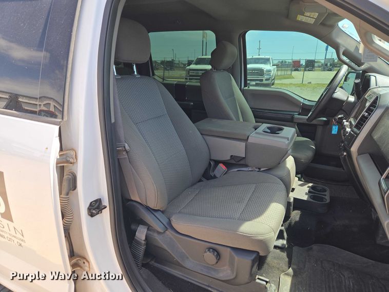 image for item EW0164 2018 Ford F150 XLT Crew Cab pickup truck