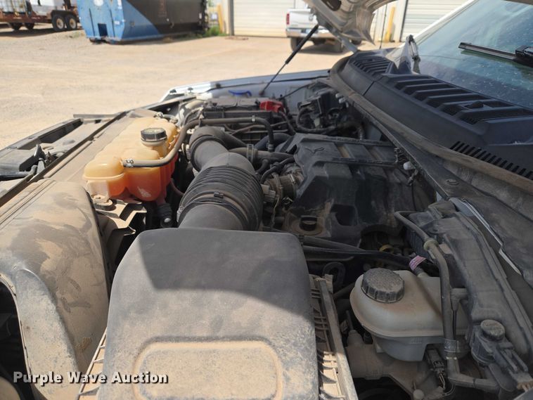image for item EW0164 2018 Ford F150 XLT Crew Cab pickup truck
