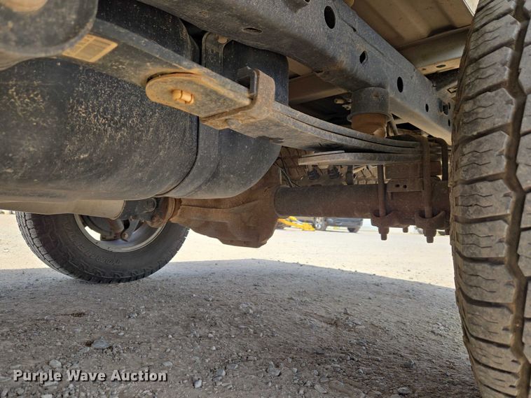 image for item EW0164 2018 Ford F150 XLT Crew Cab pickup truck