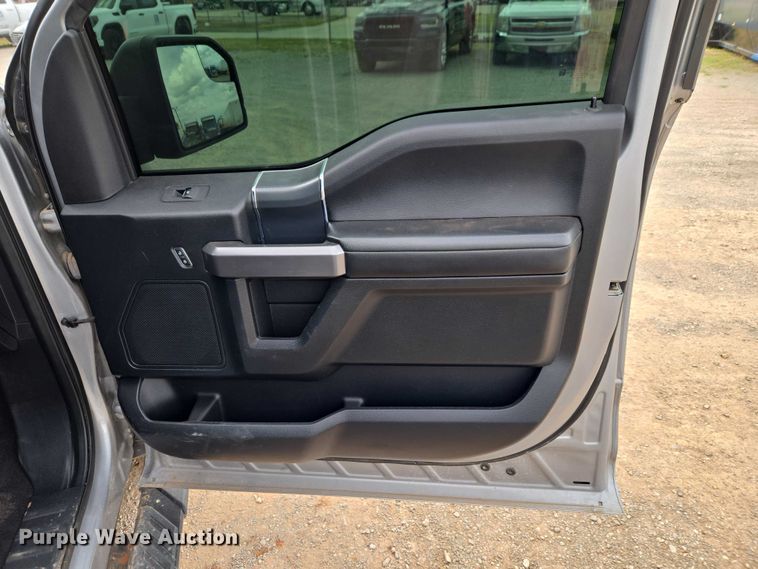 image for item EW0165 2020 Ford F150 XLT Crew Cab pickup truck