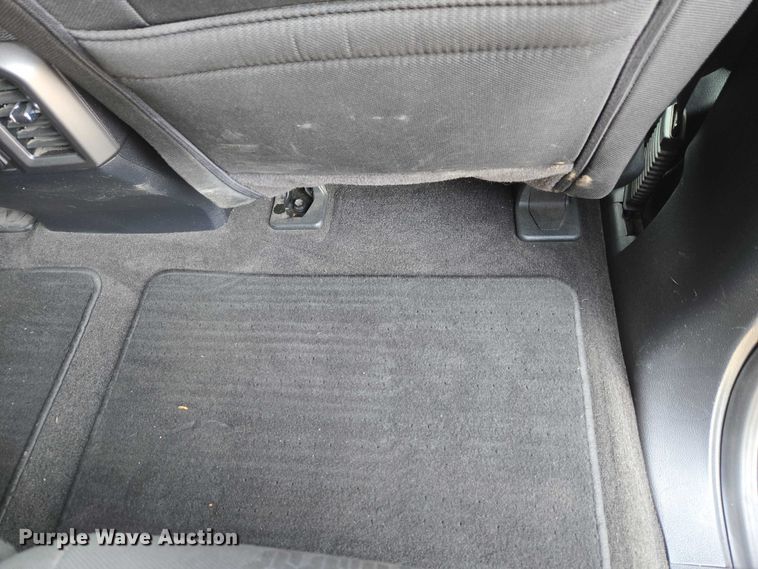image for item EW0165 2020 Ford F150 XLT Crew Cab pickup truck