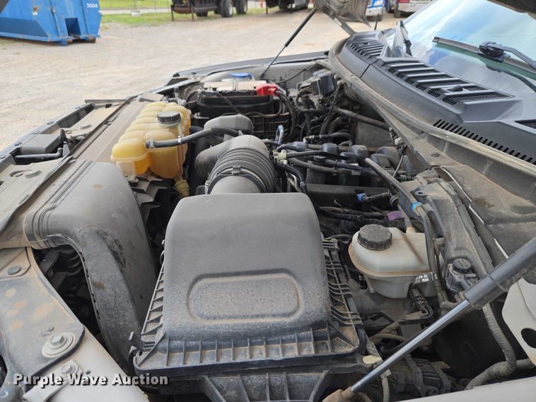 image for item EW0165 2020 Ford F150 XLT Crew Cab pickup truck