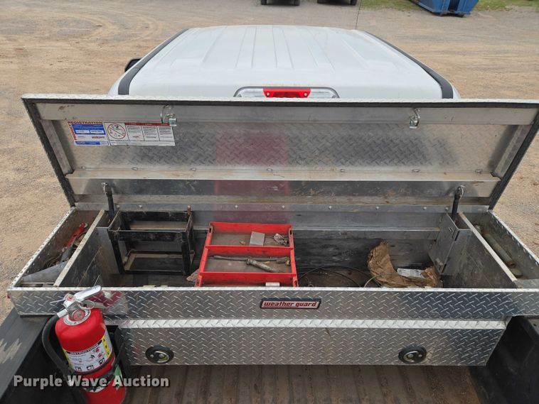 image for item EW0166 2019 Ford F250 Super Duty XL Crew Cab pickup truck