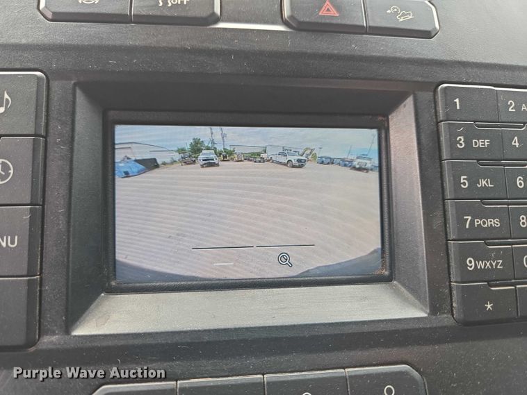 image for item EW0166 2019 Ford F250 Super Duty XL Crew Cab pickup truck