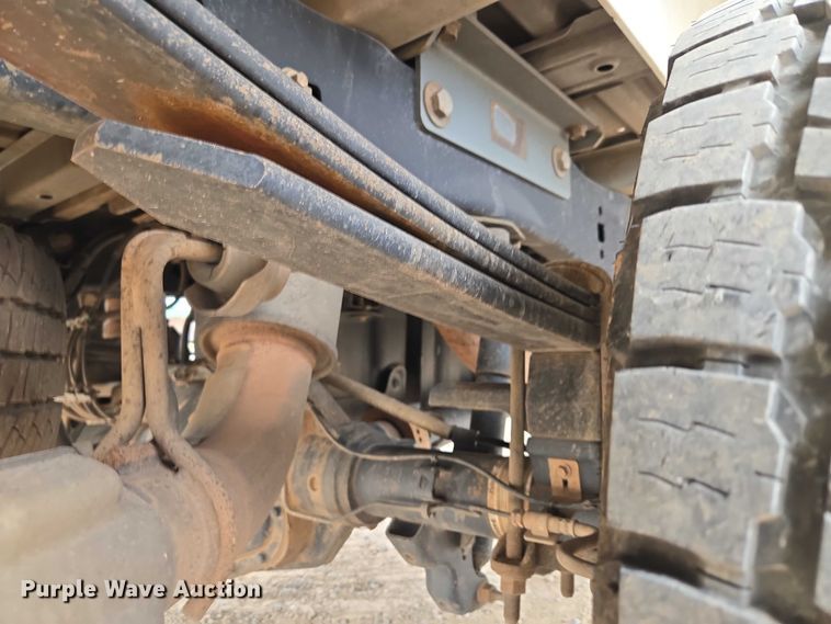 image for item EW0166 2019 Ford F250 Super Duty XL Crew Cab pickup truck
