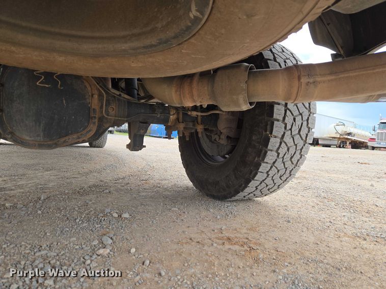 image for item EW0166 2019 Ford F250 Super Duty XL Crew Cab pickup truck