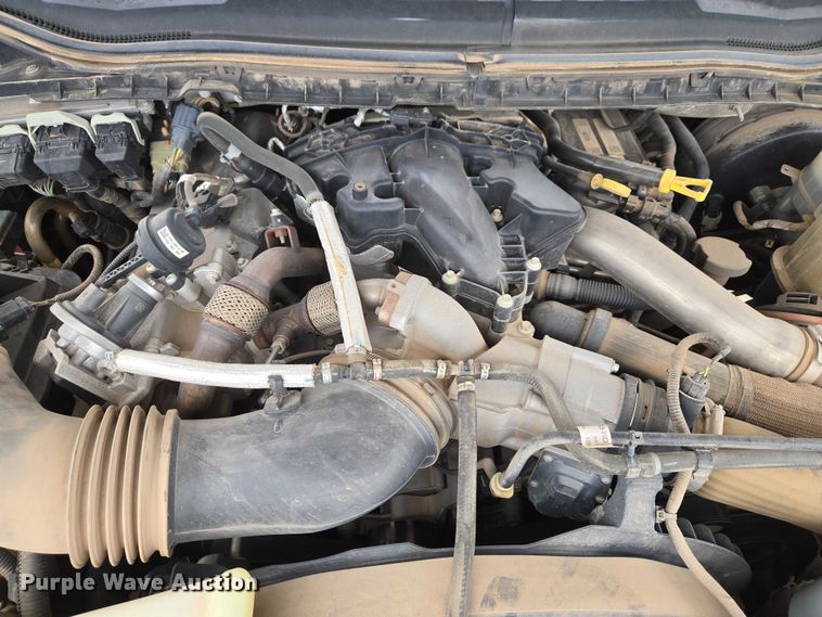 image for item EW0168 2019 Ford F250 Super Duty XL Crew Cab pickup truck