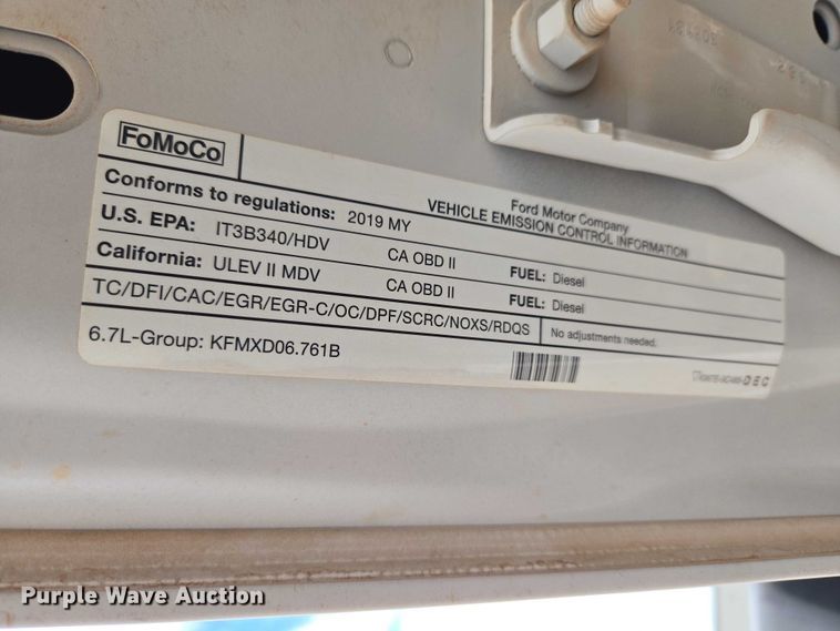 image for item EW0168 2019 Ford F250 Super Duty XL Crew Cab pickup truck