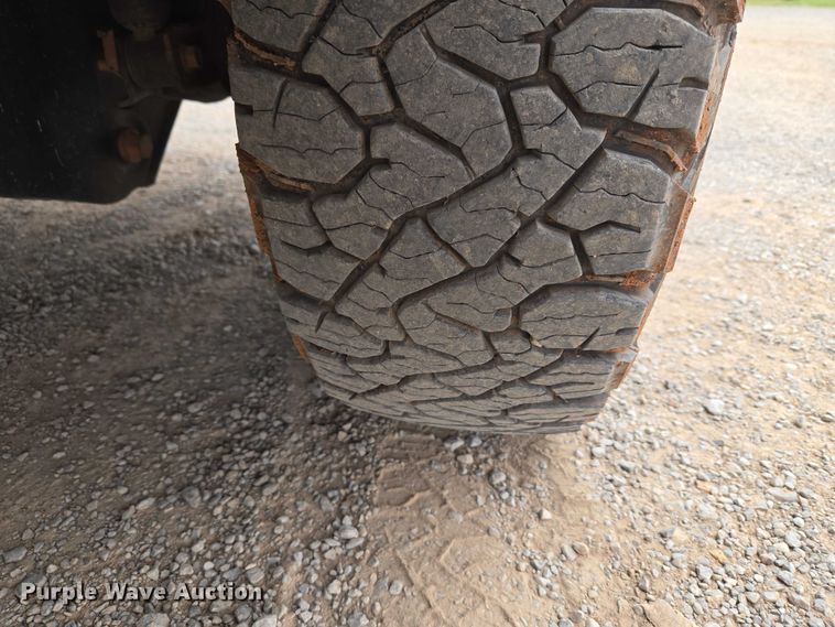 image for item EW0168 2019 Ford F250 Super Duty XL Crew Cab pickup truck