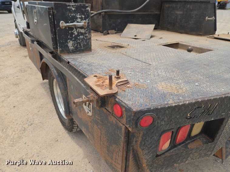 image for item EW0170 2021 Ford F350 Super Duty XL Crew Cab flatbed pickup truck