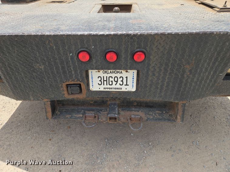image for item EW0170 2021 Ford F350 Super Duty XL Crew Cab flatbed pickup truck