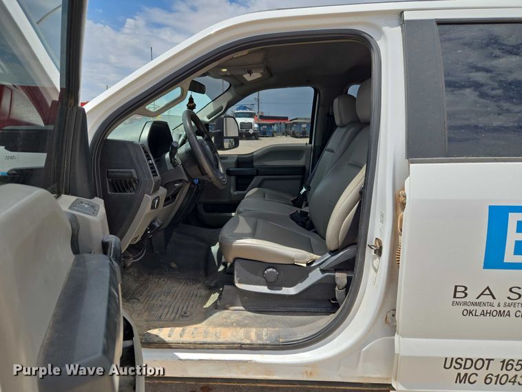 image for item EW0170 2021 Ford F350 Super Duty XL Crew Cab flatbed pickup truck