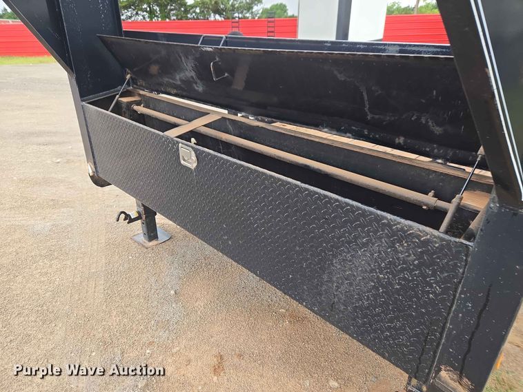 image for item EW0177 2020 PJ Trailers equipment trailer
