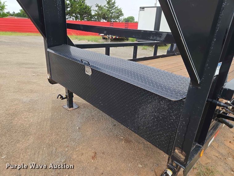 image for item EW0177 2020 PJ Trailers equipment trailer