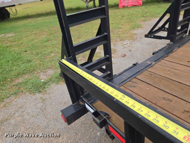 image for item EW0177 2020 PJ Trailers equipment trailer