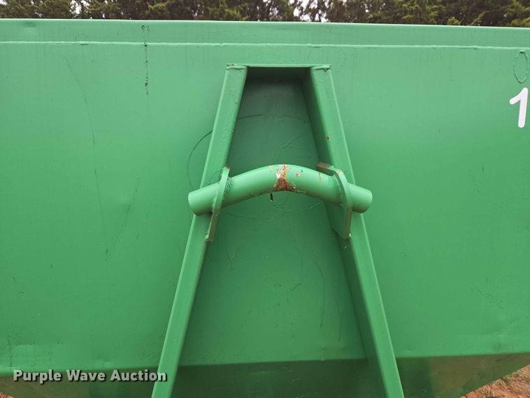 image for item EW0182 Roll-off container
