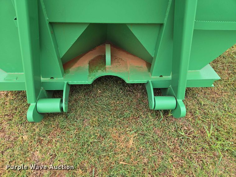 image for item EW0183 Northeast roll-off container