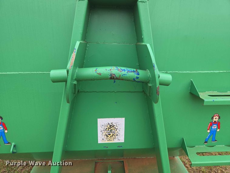 image for item EW0190 Roll Offs roll-off container