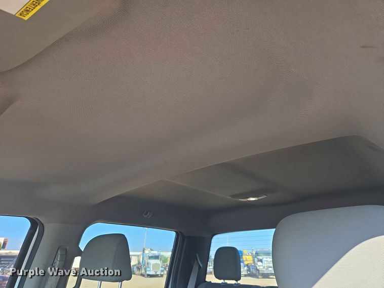 image for item EW0202 2019 Ford F250 Super Duty Crew Cab pickup truck