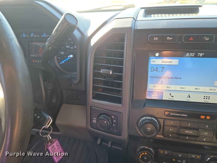 image for item EW0202 2019 Ford F250 Super Duty Crew Cab pickup truck