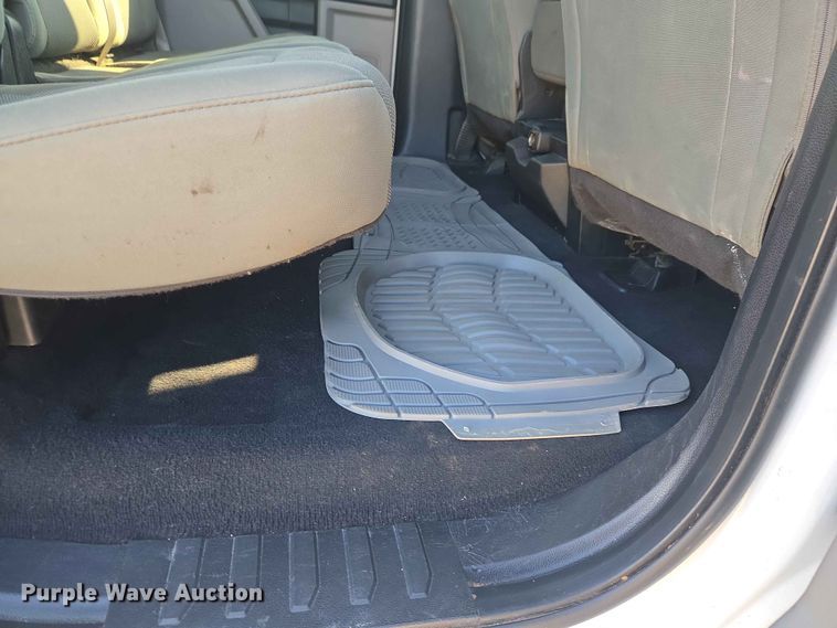 image for item EW0202 2019 Ford F250 Super Duty Crew Cab pickup truck