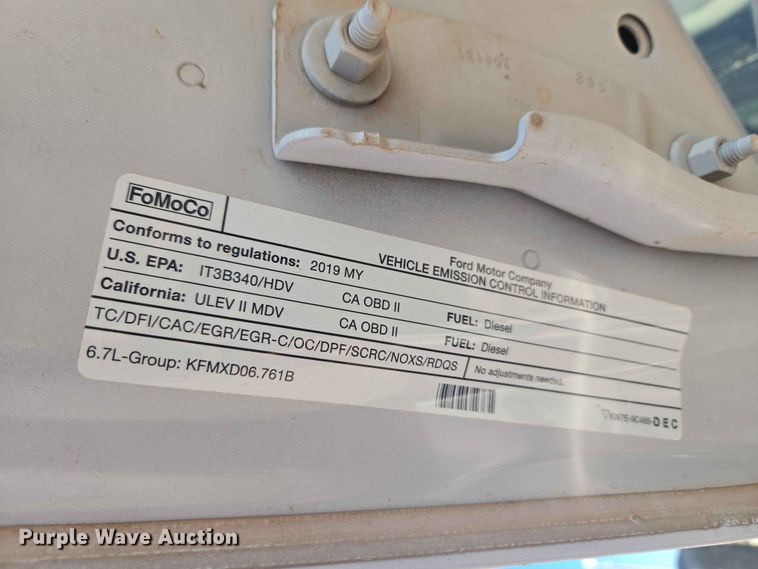 image for item EW0202 2019 Ford F250 Super Duty Crew Cab pickup truck