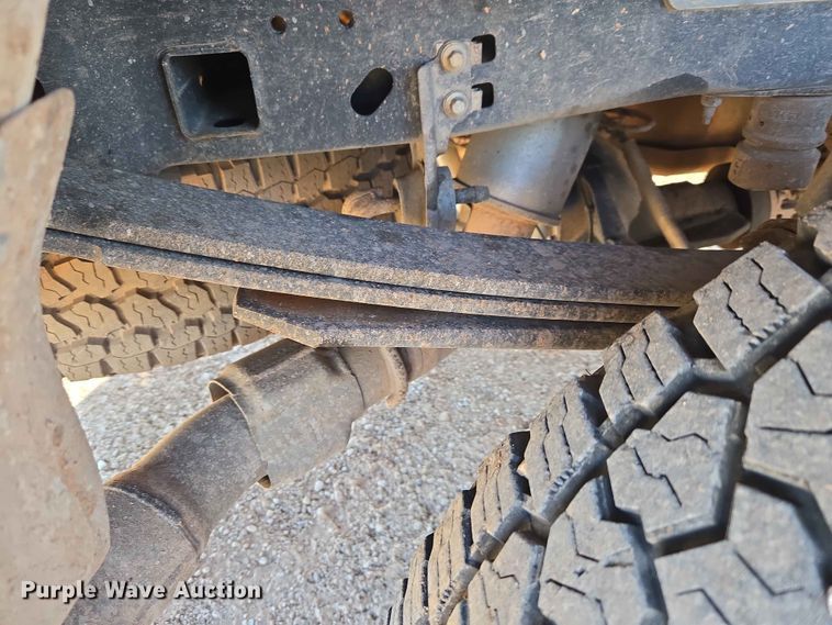 image for item EW0202 2019 Ford F250 Super Duty Crew Cab pickup truck