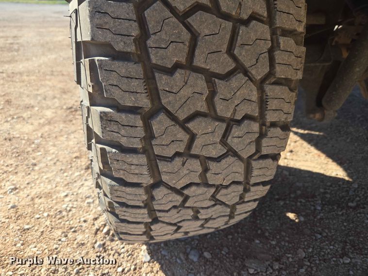 image for item EW0202 2019 Ford F250 Super Duty Crew Cab pickup truck