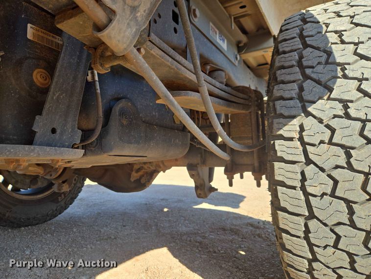 image for item EW0202 2019 Ford F250 Super Duty Crew Cab pickup truck