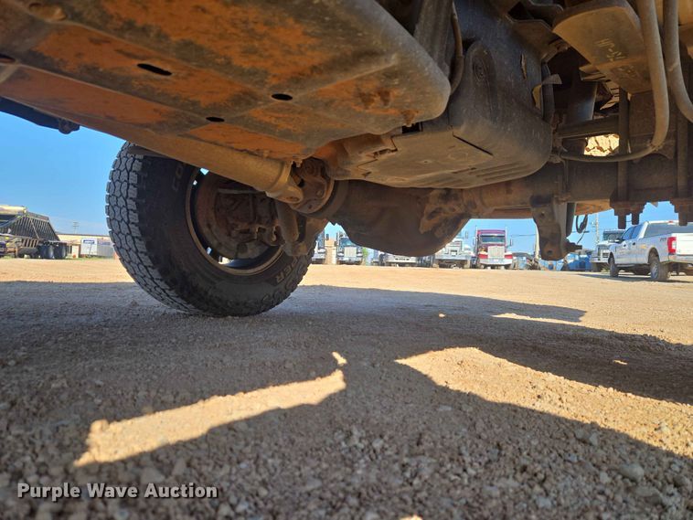 image for item EW0202 2019 Ford F250 Super Duty Crew Cab pickup truck