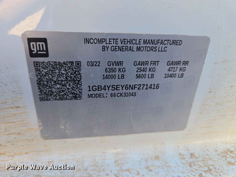 image for item EW0203 2022 Chevrolet Silverado 3500HD Crew Cab flatbed pickup truck