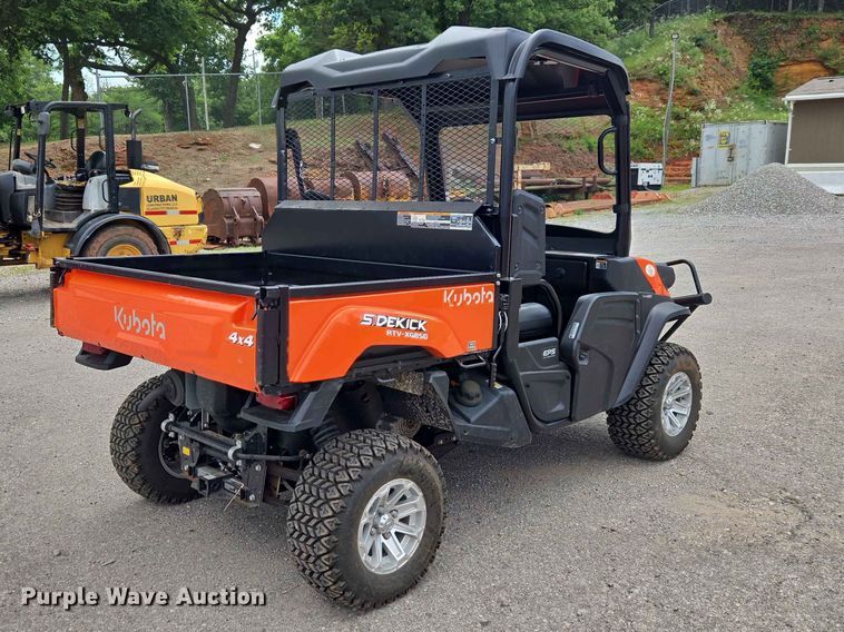 image for item EW0204 2021 Kubota Sidekick RTV-XG850 utility vehicle
