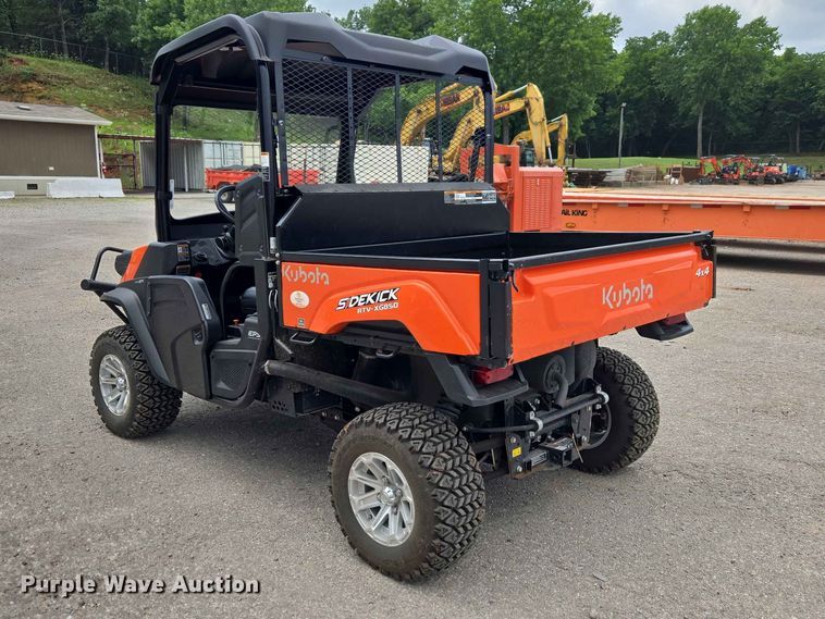 image for item EW0204 2021 Kubota Sidekick RTV-XG850 utility vehicle
