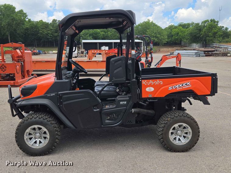 image for item EW0204 2021 Kubota Sidekick RTV-XG850 utility vehicle