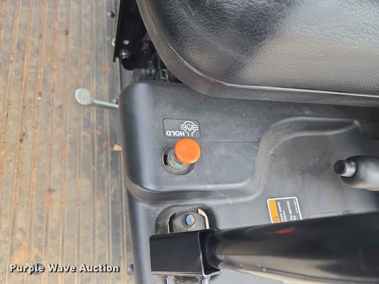 image for item EW0204 2021 Kubota Sidekick RTV-XG850 utility vehicle