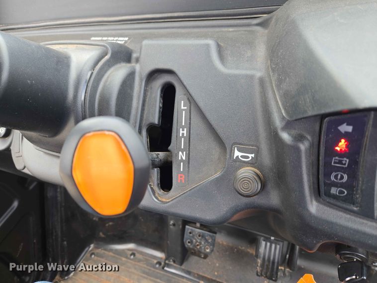 image for item EW0204 2021 Kubota Sidekick RTV-XG850 utility vehicle