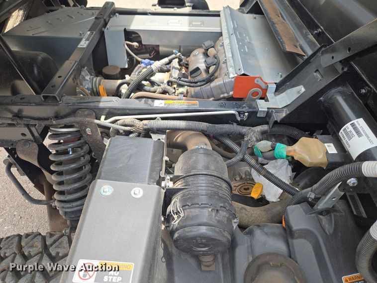 image for item EW0204 2021 Kubota Sidekick RTV-XG850 utility vehicle