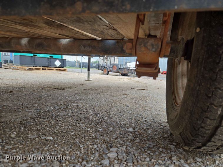 image for item EW0233 2012 Road Boss utility trailer